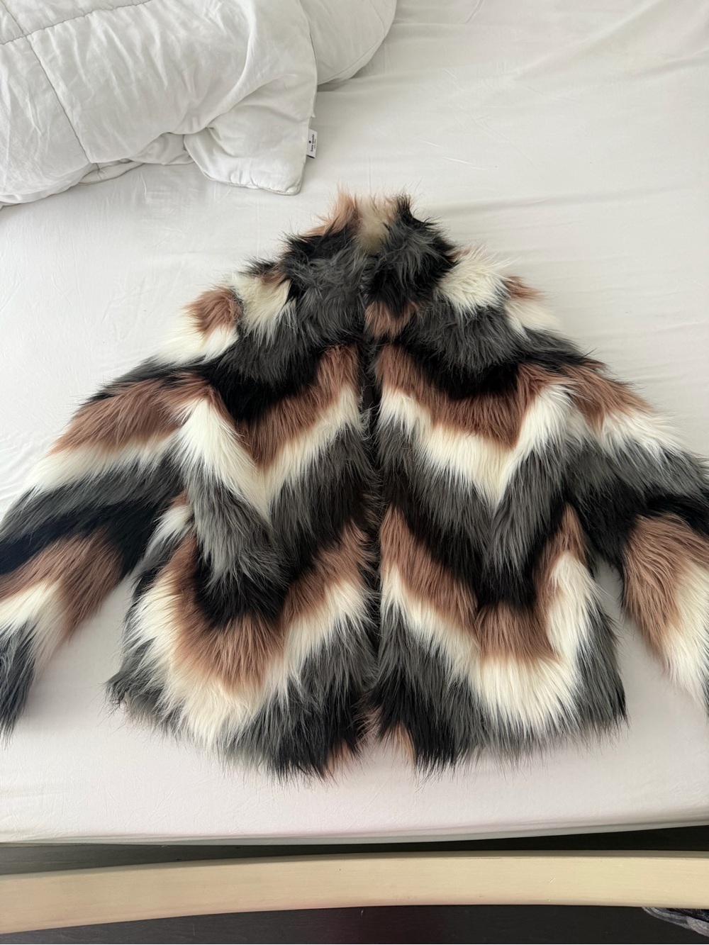 Forever 21 faux fur jacket